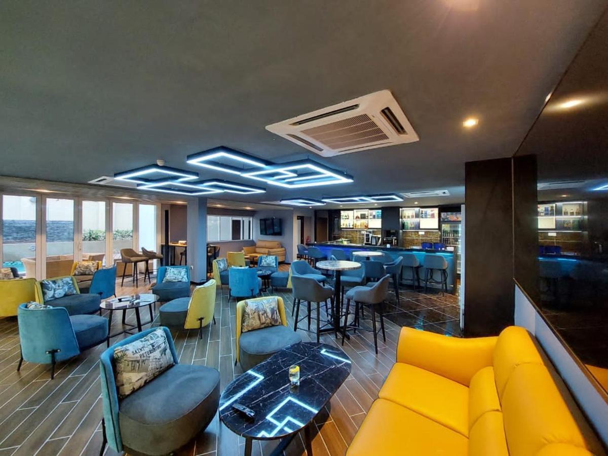 Christee Suites Hotel Melaka Zewnętrze zdjęcie