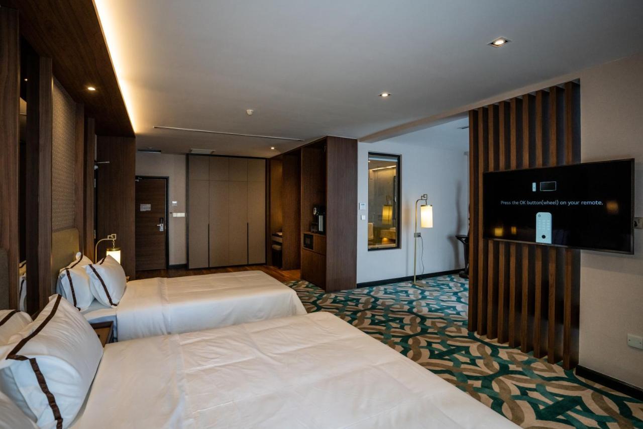 Christee Suites Hotel Melaka Zewnętrze zdjęcie
